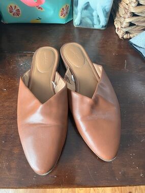 Universal Thread Leather-Look Pointed Toe Mules in Cognac Brown